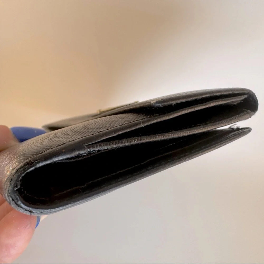 Prada Compact Bifold Wallet Saffiano W Coin Pocket Snap Closure Authentic EUC - Picture 3 of 12